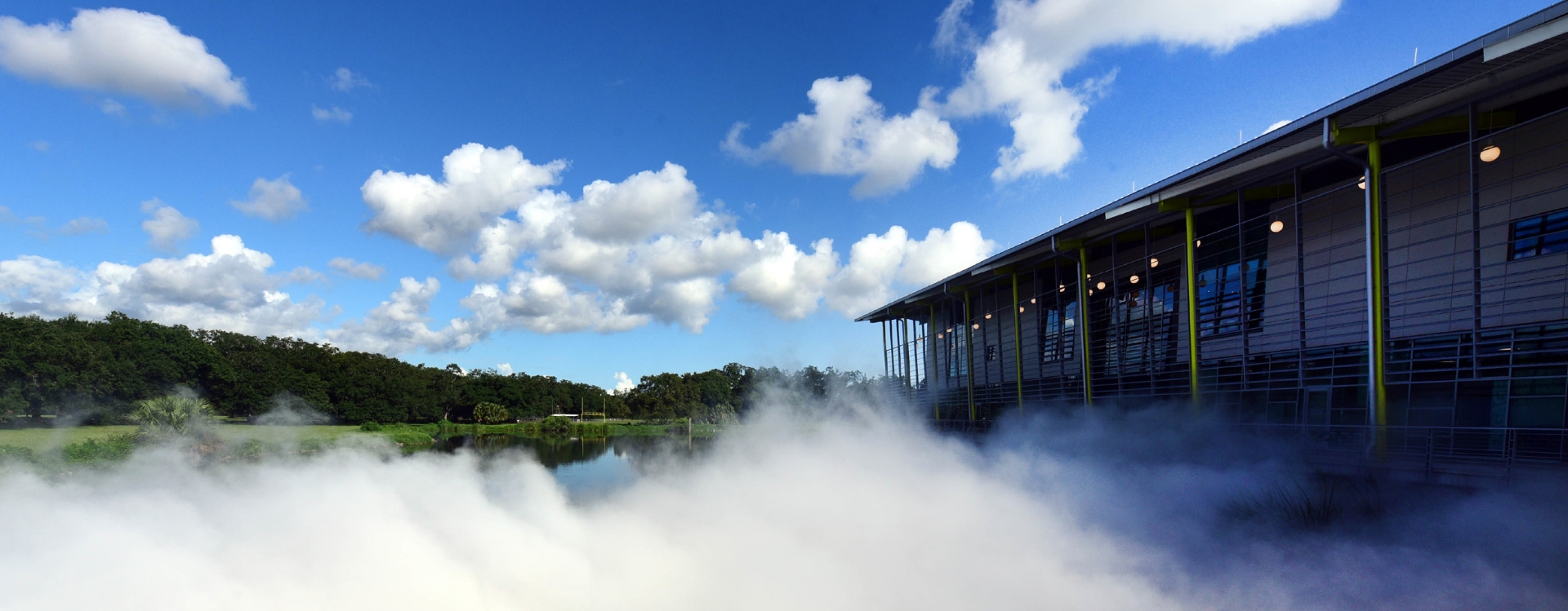 Louisiana Children’s Museum foot bridge covered with special effect fog generated by Meefog's Fogging System.