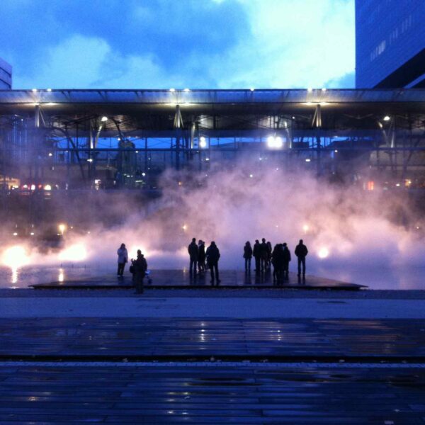 The Exploratorium, Fog Sculpture the "Fog Bridge", with Fog Effects by Meefog Fogging Systems